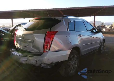 2015 Cadillac Srx Luxury Collection z USA, uszkodzony, nr VIN 3GYFNBE38FS551167